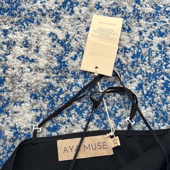 Aya Muse Mesquite Dress in Black - Picture 6 of 6